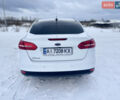 Білий Форд Фокус, об'ємом двигуна 2 л та пробігом 88 тис. км за 11000 $, фото 4 на Automoto.ua