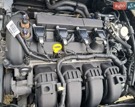 Белый Форд Фокус, объемом двигателя 2 л и пробегом 178 тыс. км за 9299 $, фото 7 на Automoto.ua