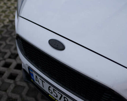 Белый Форд Фокус, объемом двигателя 2 л и пробегом 209 тыс. км за 8999 $, фото 8 на Automoto.ua