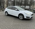 Белый Форд Фокус, объемом двигателя 2 л и пробегом 162 тыс. км за 7800 $, фото 1 на Automoto.ua