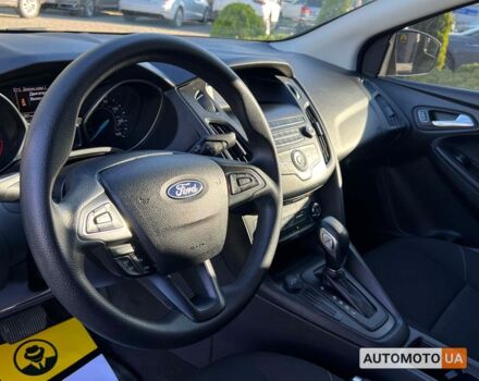 Білий Форд Фокус, об'ємом двигуна 2 л та пробігом 83 тис. км за 9400 $, фото 18 на Automoto.ua