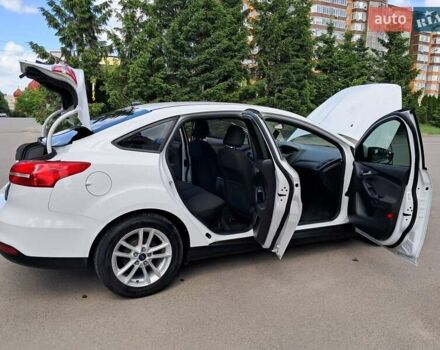 Белый Форд Фокус, объемом двигателя 2 л и пробегом 178 тыс. км за 9299 $, фото 46 на Automoto.ua