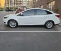 Білий Форд Фокус, об'ємом двигуна 2 л та пробігом 85 тис. км за 8762 $, фото 2 на Automoto.ua
