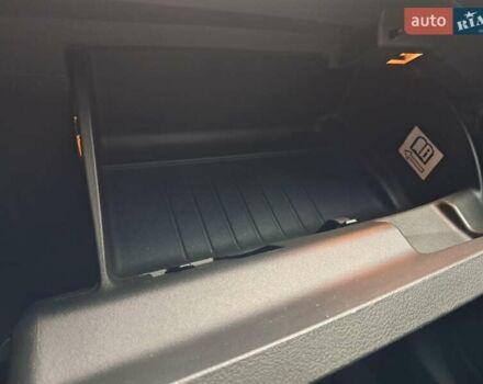 Белый Форд Фокус, объемом двигателя 2 л и пробегом 178 тыс. км за 9299 $, фото 143 на Automoto.ua