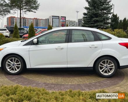 Белый Форд Фокус, объемом двигателя 1 л и пробегом 133 тыс. км за 8300 $, фото 3 на Automoto.ua