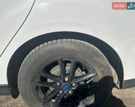 Белый Форд Фокус, объемом двигателя 2 л и пробегом 114 тыс. км за 9200 $, фото 23 на Automoto.ua