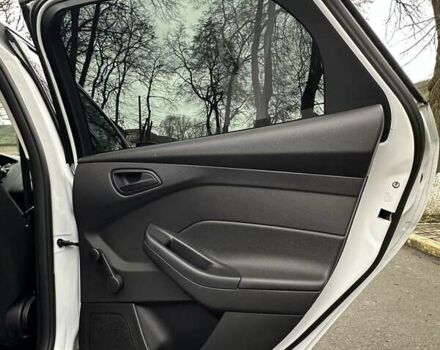 Белый Форд Фокус, объемом двигателя 2 л и пробегом 186 тыс. км за 8900 $, фото 19 на Automoto.ua