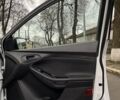 Белый Форд Фокус, объемом двигателя 2 л и пробегом 186 тыс. км за 8900 $, фото 18 на Automoto.ua