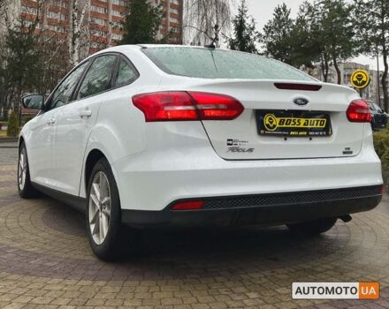 Белый Форд Фокус, объемом двигателя 1 л и пробегом 133 тыс. км за 8300 $, фото 4 на Automoto.ua