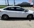 Білий Форд Фокус, об'ємом двигуна 2 л та пробігом 240 тис. км за 7000 $, фото 3 на Automoto.ua