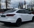 Білий Форд Фокус, об'ємом двигуна 2 л та пробігом 114 тис. км за 9090 $, фото 4 на Automoto.ua