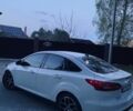 Білий Форд Фокус, об'ємом двигуна 2 л та пробігом 107 тис. км за 8800 $, фото 3 на Automoto.ua