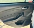 Белый Форд Фокус, объемом двигателя 2 л и пробегом 193 тыс. км за 10500 $, фото 15 на Automoto.ua