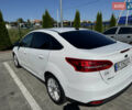 Белый Форд Фокус, объемом двигателя 2 л и пробегом 150 тыс. км за 8500 $, фото 3 на Automoto.ua