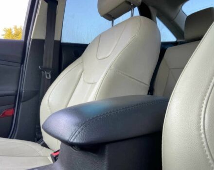 Форд Фокус 2018 в Львове на Automoto.ua Белый Форд Фокус, объемом двигателя 2 л и пробегом 44 тыс. км за 4200 $, фото 9 на Automoto.ua