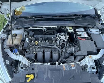 Белый Форд Фокус, объемом двигателя 2 л и пробегом 108 тыс. км за 9000 $, фото 6 на Automoto.ua