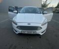 Белый Форд Фокус, объемом двигателя 2 л и пробегом 220 тыс. км за 7700 $, фото 1 на Automoto.ua