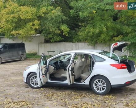 Белый Форд Фокус, объемом двигателя 1 л и пробегом 240 тыс. км за 8300 $, фото 34 на Automoto.ua