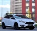 Білий Форд Фокус, об'ємом двигуна 2 л та пробігом 102 тис. км за 9900 $, фото 1 на Automoto.ua