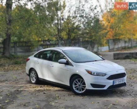 Белый Форд Фокус, объемом двигателя 1 л и пробегом 240 тыс. км за 8300 $, фото 2 на Automoto.ua