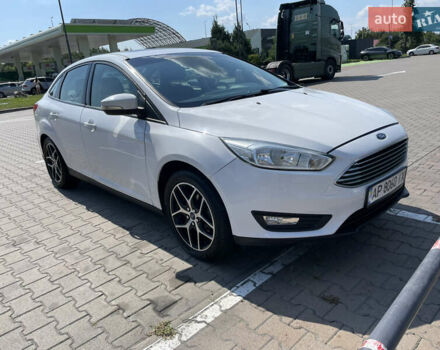 Белый Форд Фокус, объемом двигателя 2 л и пробегом 85 тыс. км за 9500 $, фото 1 на Automoto.ua