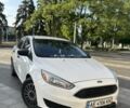 Белый Форд Фокус, объемом двигателя 2 л и пробегом 80 тыс. км за 9800 $, фото 1 на Automoto.ua