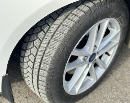 Белый Форд Фокус, объемом двигателя 1 л и пробегом 102 тыс. км за 8200 $, фото 16 на Automoto.ua