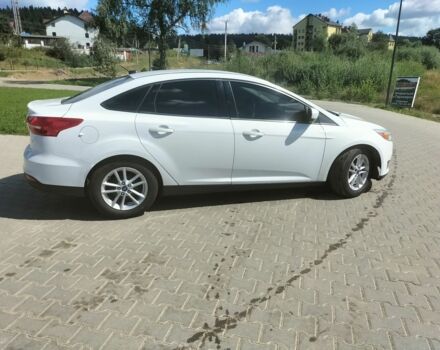 Белый Форд Фокус, объемом двигателя 2 л и пробегом 123 тыс. км за 9100 $, фото 2 на Automoto.ua