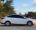 Білий Форд Фокус, об'ємом двигуна 2 л та пробігом 45 тис. км за 3498 $, фото 4 на Automoto.ua
