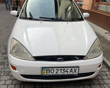 Белый Форд Фокус, объемом двигателя 1.82 л и пробегом 391 тыс. км за 2500 $, фото 2 на Automoto.ua