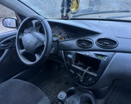 Белый Форд Фокус, объемом двигателя 0 л и пробегом 200 тыс. км за 680 $, фото 5 на Automoto.ua