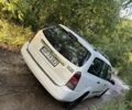 Білий Форд Фокус, об'ємом двигуна 1.8 л та пробігом 297 тис. км за 890 $, фото 3 на Automoto.ua