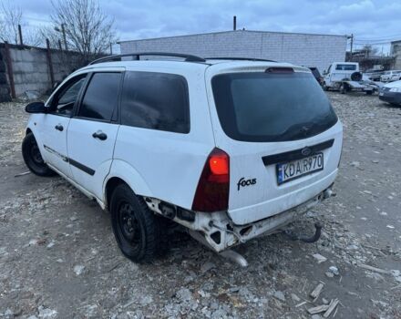 Белый Форд Фокус, объемом двигателя 0 л и пробегом 200 тыс. км за 680 $, фото 2 на Automoto.ua