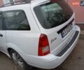 Белый Форд Фокус, объемом двигателя 2 л и пробегом 212 тыс. км за 2670 $, фото 7 на Automoto.ua