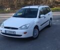 Белый Форд Фокус, объемом двигателя 1.6 л и пробегом 310 тыс. км за 3200 $, фото 1 на Automoto.ua