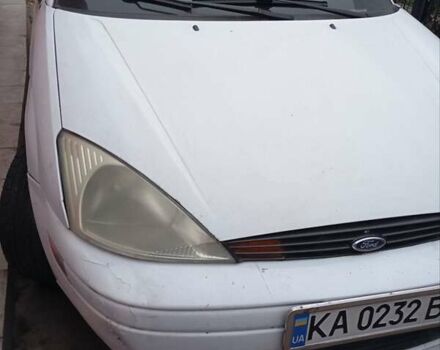 Белый Форд Фокус, объемом двигателя 2 л и пробегом 212 тыс. км за 2699 $, фото 2 на Automoto.ua