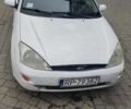Белый Форд Фокус, объемом двигателя 0 л и пробегом 290 тыс. км за 1100 $, фото 1 на Automoto.ua