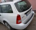 Белый Форд Фокус, объемом двигателя 2 л и пробегом 212 тыс. км за 2717 $, фото 7 на Automoto.ua