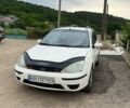 Белый Форд Фокус, объемом двигателя 1.75 л и пробегом 441 тыс. км за 3100 $, фото 1 на Automoto.ua