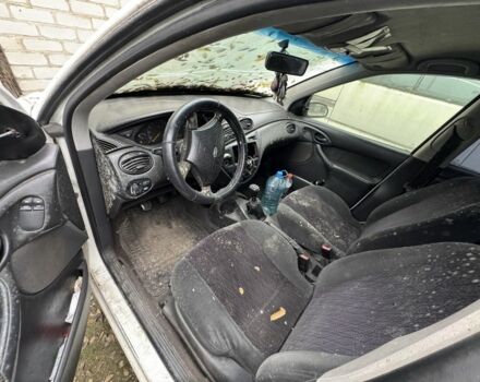 Белый Форд Фокус, объемом двигателя 2 л и пробегом 90 тыс. км за 680 $, фото 4 на Automoto.ua