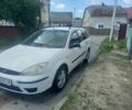Белый Форд Фокус, объемом двигателя 1.6 л и пробегом 300 тыс. км за 1400 $, фото 1 на Automoto.ua