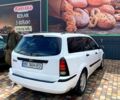 Білий Форд Фокус, об'ємом двигуна 1.8 л та пробігом 329 тис. км за 3300 $, фото 3 на Automoto.ua
