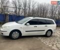 Белый Форд Фокус, объемом двигателя 1.6 л и пробегом 301 тыс. км за 3300 $, фото 2 на Automoto.ua