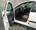 Белый Форд Фокус, объемом двигателя 1.8 л и пробегом 250 тыс. км за 3500 $, фото 8 на Automoto.ua