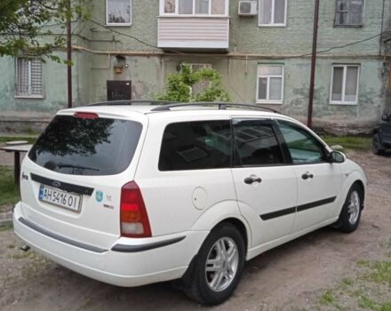 Белый Форд Фокус, объемом двигателя 1.8 л и пробегом 250 тыс. км за 3500 $, фото 1 на Automoto.ua