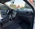 Белый Форд Фокус, объемом двигателя 1.6 л и пробегом 256 тыс. км за 3500 $, фото 19 на Automoto.ua