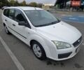 Білий Форд Фокус, об'ємом двигуна 1.6 л та пробігом 295 тис. км за 4000 $, фото 1 на Automoto.ua