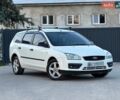 Белый Форд Фокус, объемом двигателя 1.6 л и пробегом 256 тыс. км за 3500 $, фото 1 на Automoto.ua