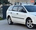 Белый Форд Фокус, объемом двигателя 1.6 л и пробегом 256 тыс. км за 3500 $, фото 2 на Automoto.ua