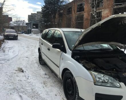 Білий Форд Фокус, об'ємом двигуна 1.6 л та пробігом 3 тис. км за 2203 $, фото 2 на Automoto.ua